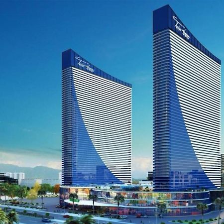 Batumi Orbi City Wonderful Sea View ภายนอก รูปภาพ